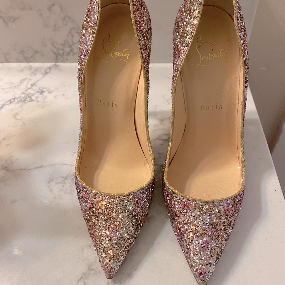 Glitter Christian Louboutin So Kate